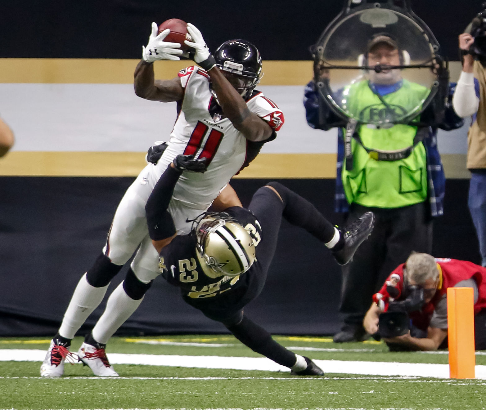 NO.saintsfalcons1119.122517.jpg